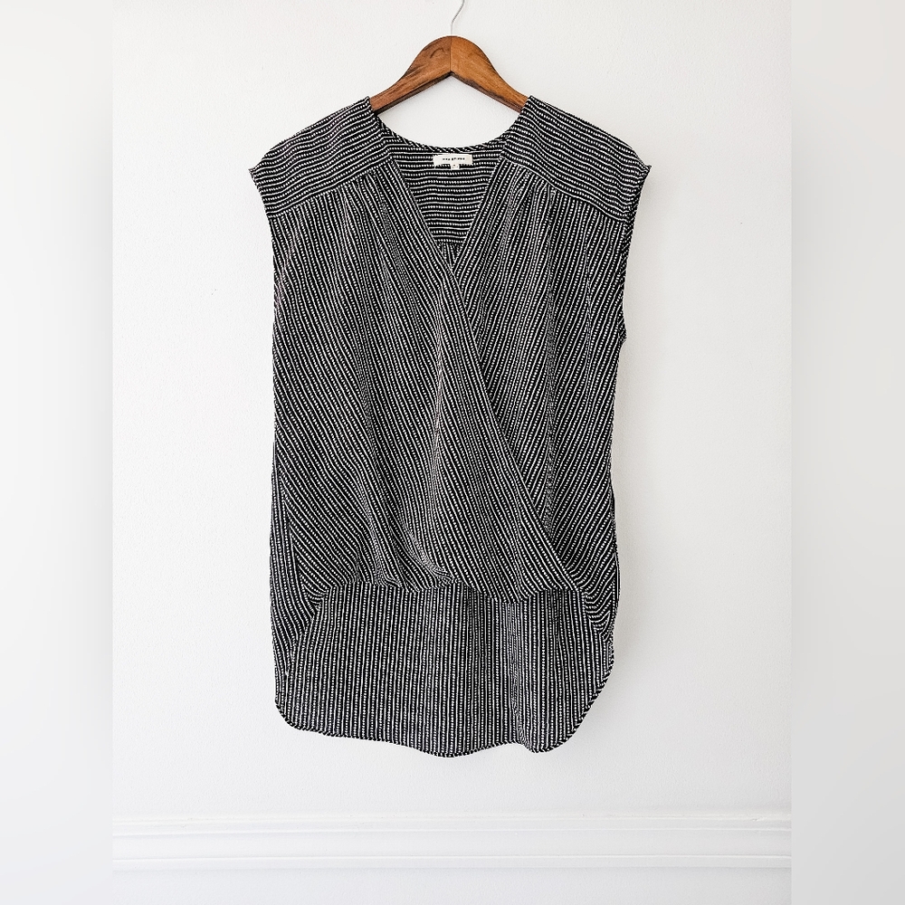 Max Studio Blouse - Picture 2 of 5
